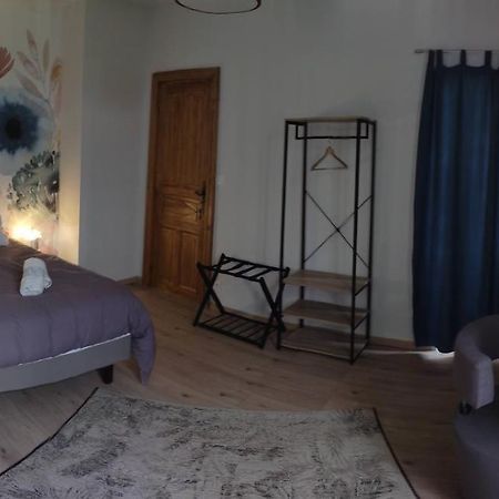 Domaine Les Garrigues Bed & Breakfast Puygaillard-de-Quercy Eksteriør bilde